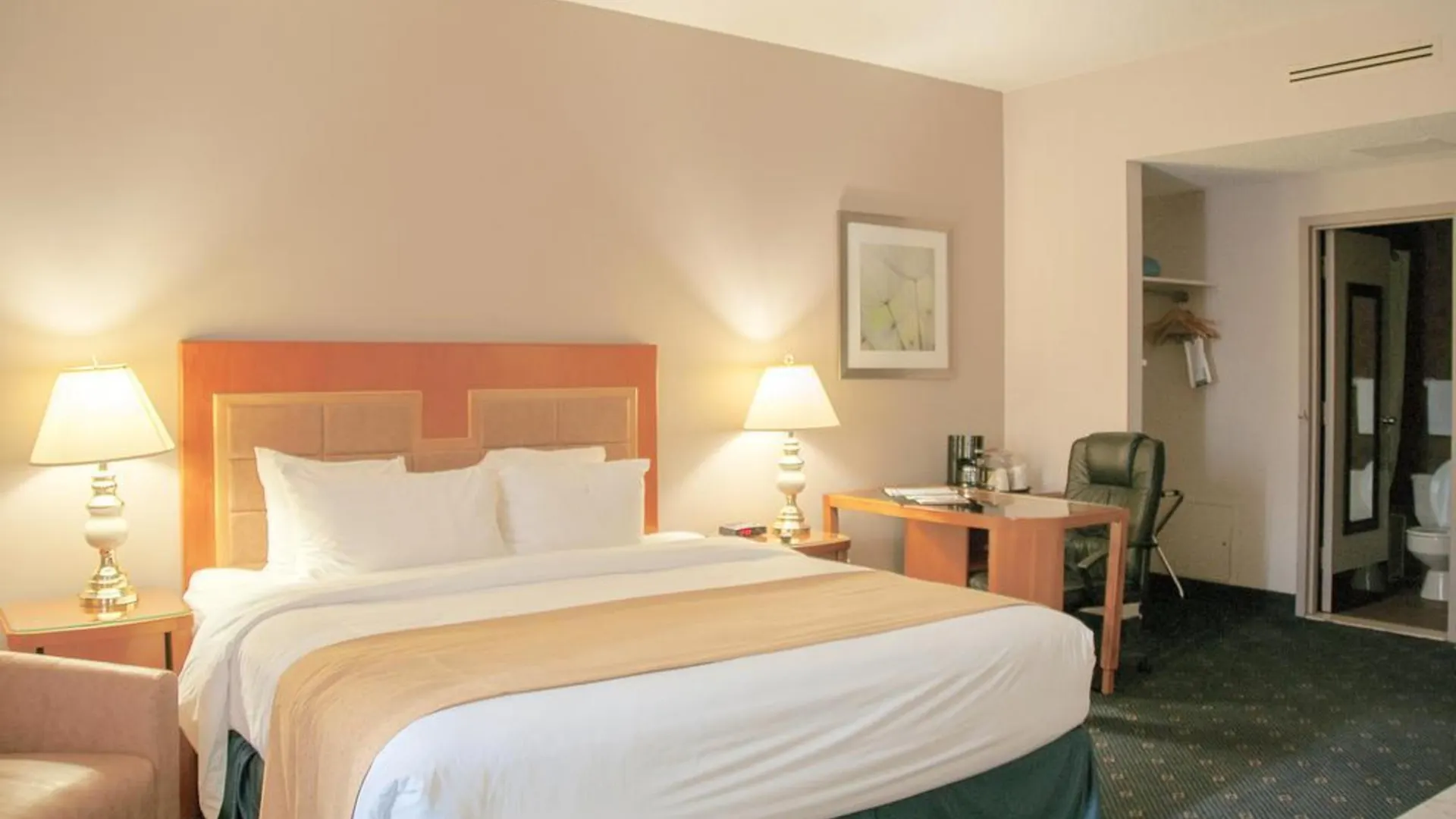 Lelux Hotel Montréal