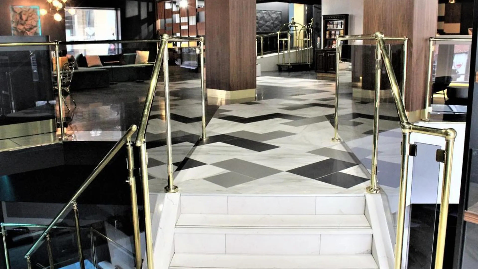 Lelux Hotel Montréal
