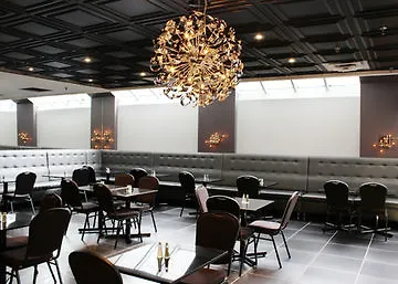 Lelux Hotel Montréal