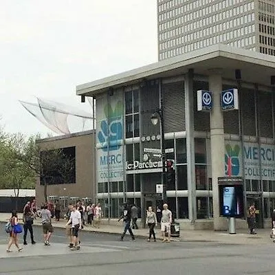 Lelux Hotel Montréal